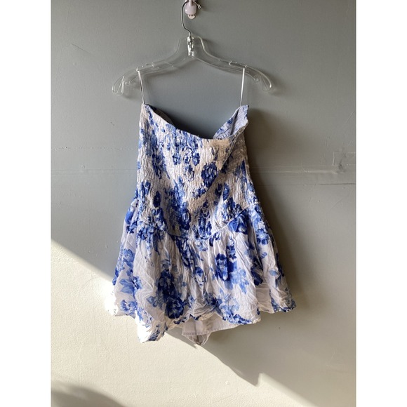 Hollister Pants - Hollister Blue White Floral Strapless Smocked Romper XL Boho Summer Coastal